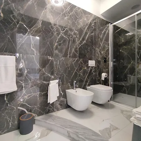 Alojamento de Acomodação e Pequeno-almoço Ilary Tropea