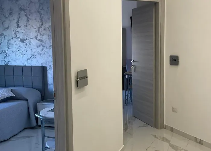 Ilary 3* トロペーア